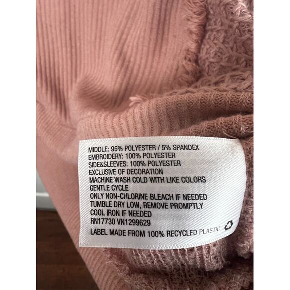 Knox Rose Pink Waffle Knit Floral Embroidered Raw Hem Sweater Top XXL Boho - Picture 6 of 8